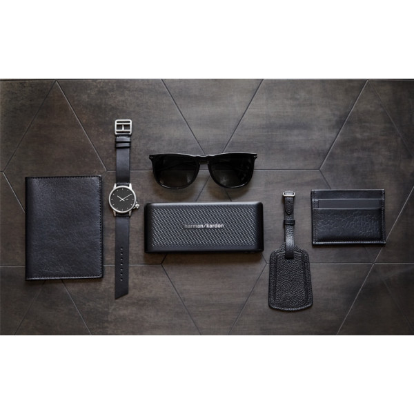 Фото - Портативная акустика Harman/Kardon Traveler Black (HKTRAVELERBLK)