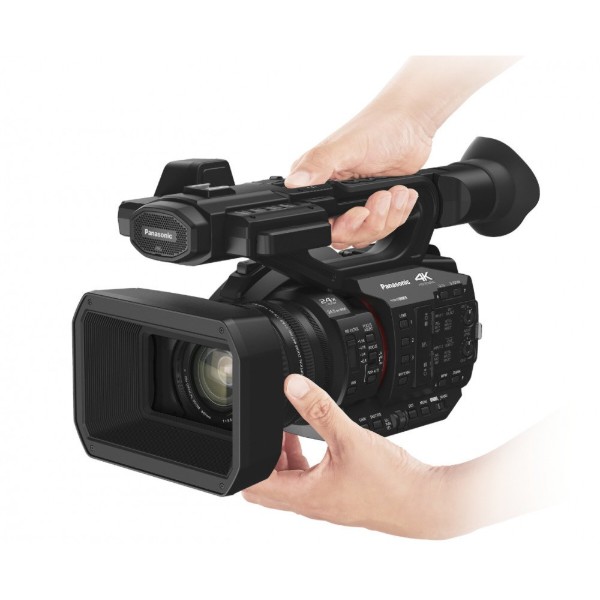 Фото - Видеокамера Panasonic HC-X20 (HC-X20EE)