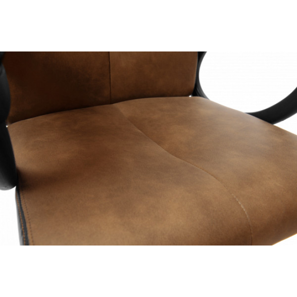 Фото - Кресло офисное GT Racer B-2800 Brown