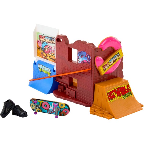Фото - Ігровий набір Hot Wheels "Перше тренування" серії "Скейти" (в ас.) (HGT91)
