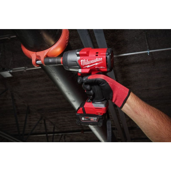 Фото - Гайковерт аккумуляторный Milwaukee M18 FHIW2F12-502X (4933492783)