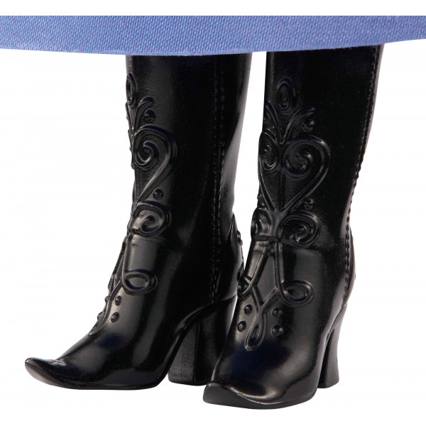 Фото - Колекційна лялька Disney Frozen Принцеса Анна з м/ф "Крижане серце" в накидці (HLW49)