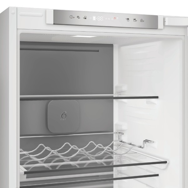 Фото - Холодильник вбудований Whirlpool WHK2 5293 B5E2