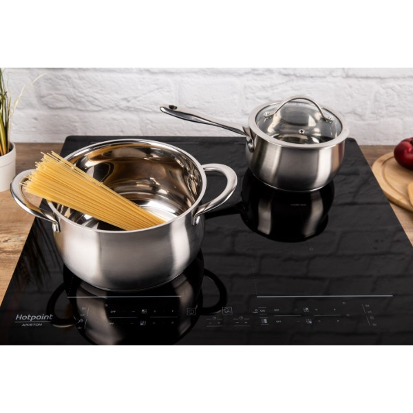Фото - Духовой шкаф + варочная панель индукционная Hotpoint-Ariston HAO3K78PSUFB + HB4860BNE