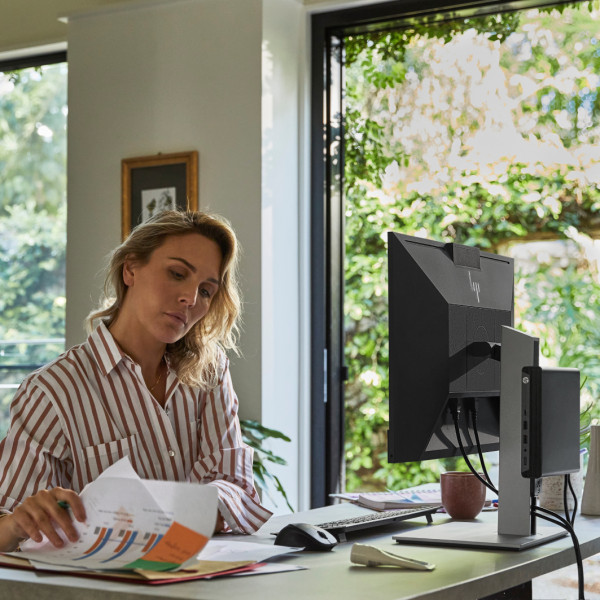 Фото - Мини ПК HP Elite 800-G9 DM (5M9V0EA)