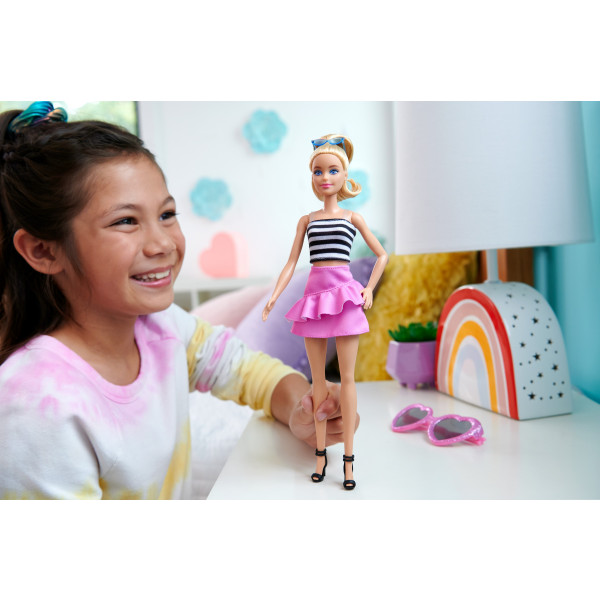 Фото - Лялька Barbie "Модниця" в рожевій спідниці з рюшами (HRH11)