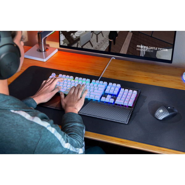 Фото - Клавиатура проводная игровая Razer BlackWidow V3 Green Switch Roblox Edition (RZ03-03542800-R3M1)