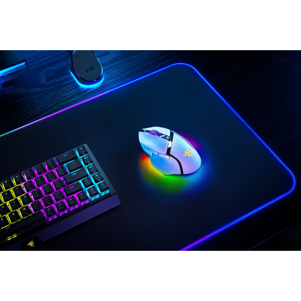 Фото - Миша бездротова ігрова Razer Basilisk V3 Pro WL White (RZ01-04620200-R3G1)