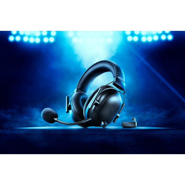 Фото - Гарнитура беспроводная игровая Razer BlackShark V2 Pro for PS5, Black (RZ04-04530500-R3G1)