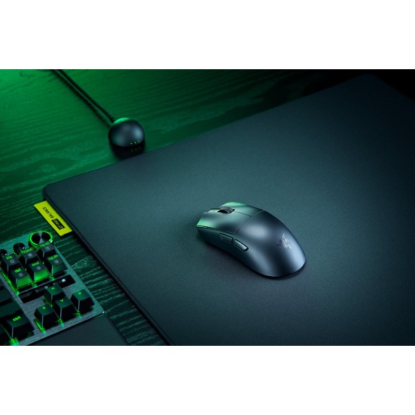 Фото - Миша бездротова ігрова Razer Viper V4 PRO Wireless Black (RZ01-05630100-R3G1)