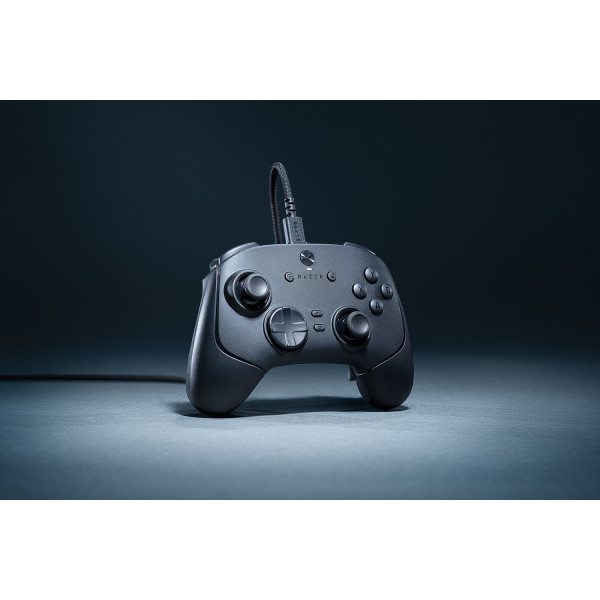 Фото - Геймпад Razer Wolverine V3 TE 8K Black (RZ06-05550100-R3M1)