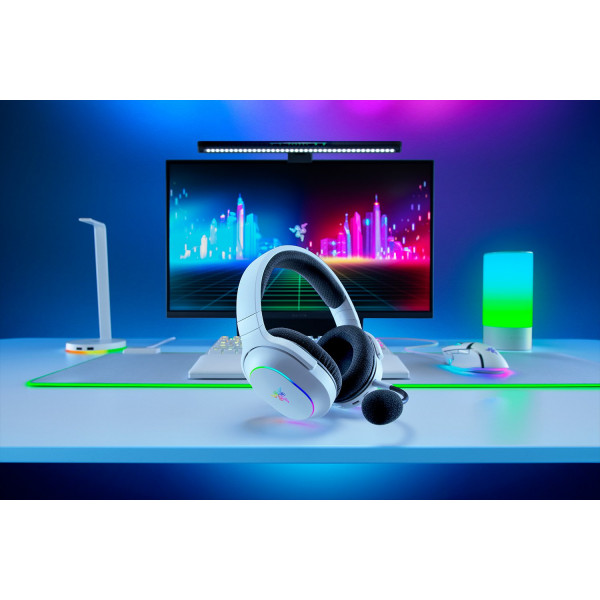 Фото - Гарнітура бездротова ігрова Razer Barracuda X CHROMA White (RZ04-05220200-R3M1)
