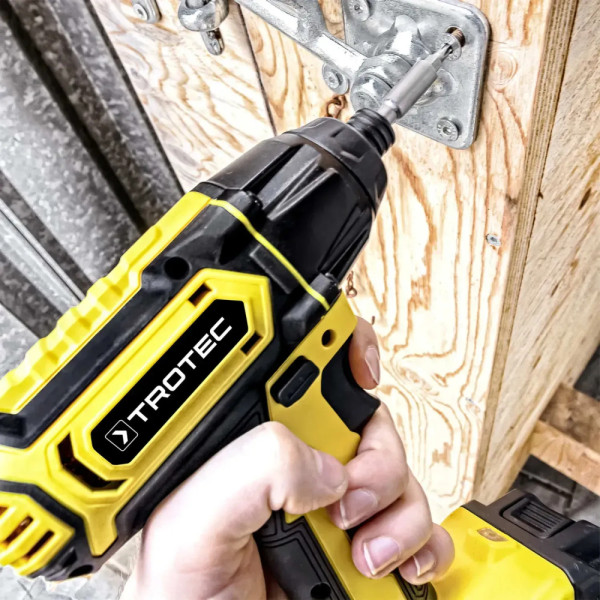 Фото - Гайковерт акумуляторний Trotec PIDS 10-20V + кейс (4410000601)