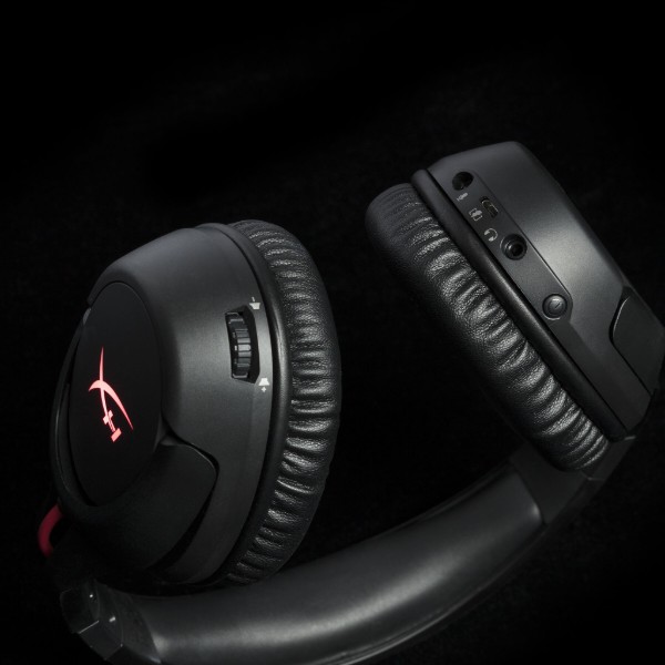 Фото - Гарнитура беспроводная игровая HyperX Cloud Flight Black (4P5L4AM)