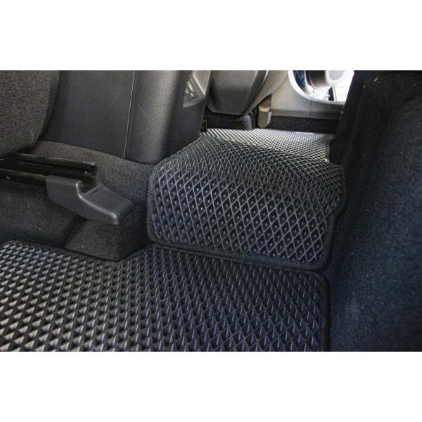 Фото - Килимки з екошкіри в салон авто EVAtech ECO для Tucson (NX4) (Short base) Hyundai 2021 4 покоління SUV EU HY1518CD5TL2BBB