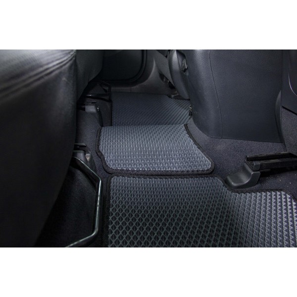 Фото - EVA коврики в салон авто EVAtech для Santa FE (DM) 5 seats Hyundai 2012-2017 3 поколение SUV EU HY3305C5LA3RBB