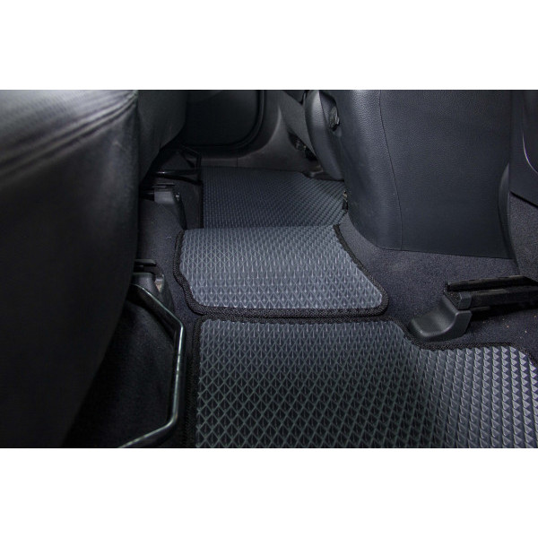 Фото - EVA коврики в салон авто EVAtech для Santa FE (DM) 5 seats Hyundai 2012-2017 3 поколение SUV EU HY3305CD5LA3RBB