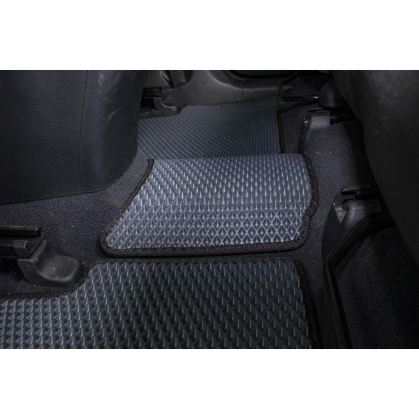 Фото - EVA коврики в салон авто EVAtech для Santa FE (DM) 5 seats Hyundai 2012-2017 3 поколение SUV EU HY3305C5LA3RBB