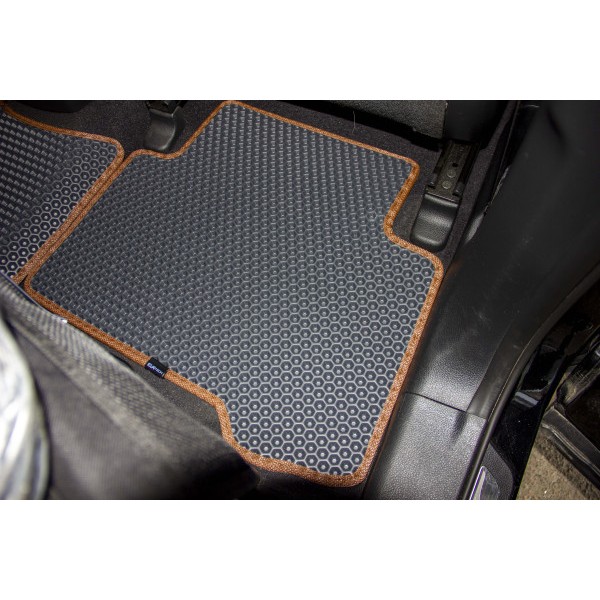 Фото - EVA коврики в салон авто EVAtech для Santa FE (DM) 5 seats Hyundai 2012-2017 3 поколение SUV EU HY3305C5LA3RBB