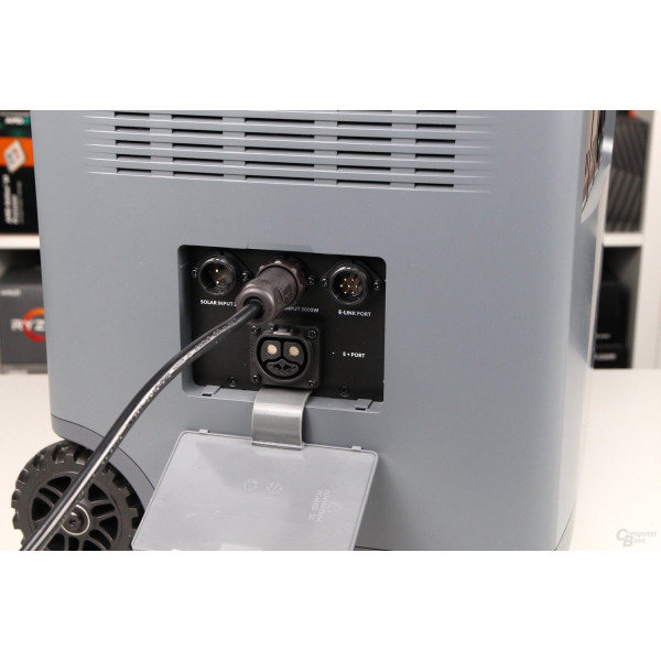 Фото - Зарядная станция универсальная MANGO Power E - 3.5 kWh (3533Wh, 3000W)