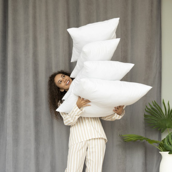 Фото - Подушка стандартна IDEIA NORDIC CLASSIC 70х70 см антиалергенне волокно (8-34685*001)