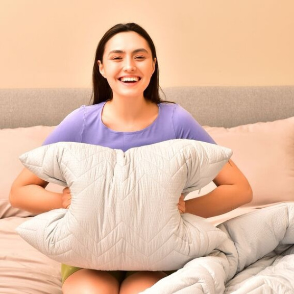 Фото - Подушка стандартная IDEIA NORDIC COMFORT+ 50х70 см чехол с стежкой и молнией антиаллергенное волокно (8-34694*002)