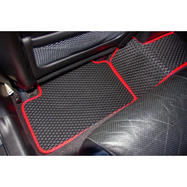 Фото - EVA коврики в салон авто EVAtech для G25 Restyling Infiniti 2010-2014 4 поколение Sedan EU II51176C5LA2RBB