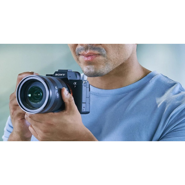 Фото - Фотокамера беззеркальная Sony Alpha 7M4 Body Black (ILCE7M4B.CEC)