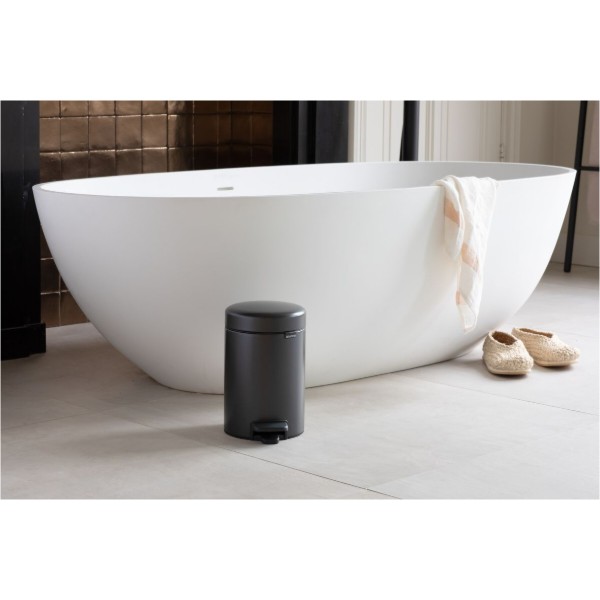 Фото - Бак для сміття з педаллю Brabantia 3 л (233449)