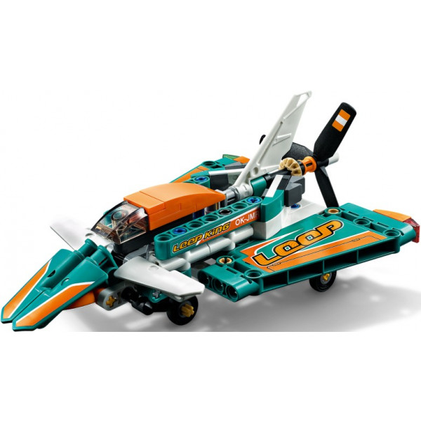 Фото - Конструктор LEGO Technic Спортивный самолет (42117)