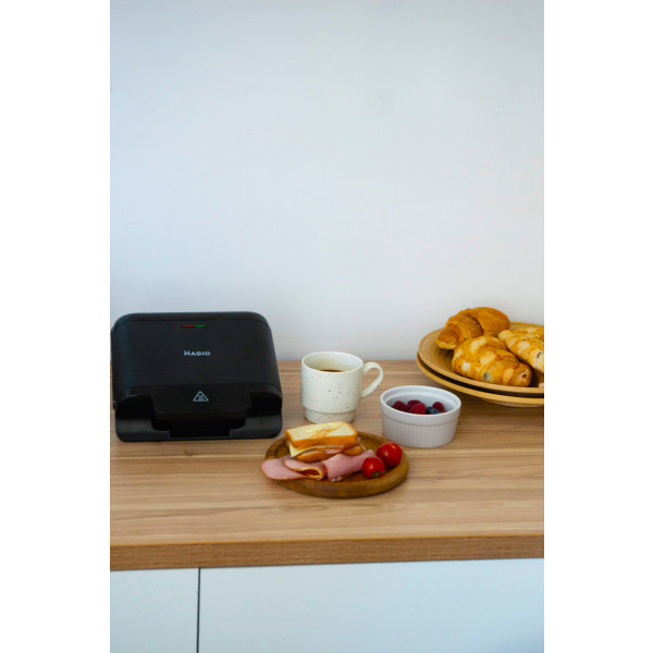 Фото - Бутербродница Magio MG-377