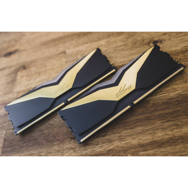 Фото - Память DDR OCPC Pista Black Label DDR5 7200MHz 32GB Kit 2x16GB (MMPT2K32GD572C40BL)