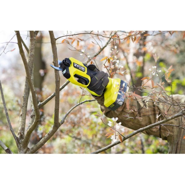 Фото - Секатор акумуляторний Ryobi ONE+ HP RY18SCXA-120T (5133005788)