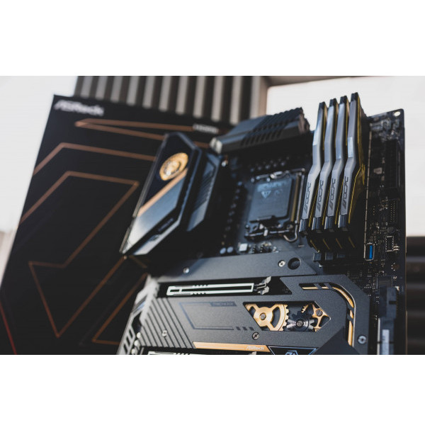 Фото - Память DDR OCPC Pista Black Label DDR5 7200MHz 32GB Kit 2x16GB (MMPT2K32GD572C40BL)