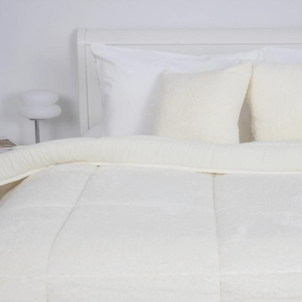 Фото - Ковдра демісезонна полуторна ТЕП TEDDY 150х210 см Молочний (1-05207_35046)