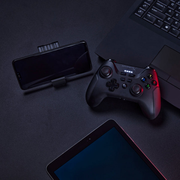 Фото - Геймпад HyperX Clutch cross-platform WL/BT/USB-A (516L8AA)