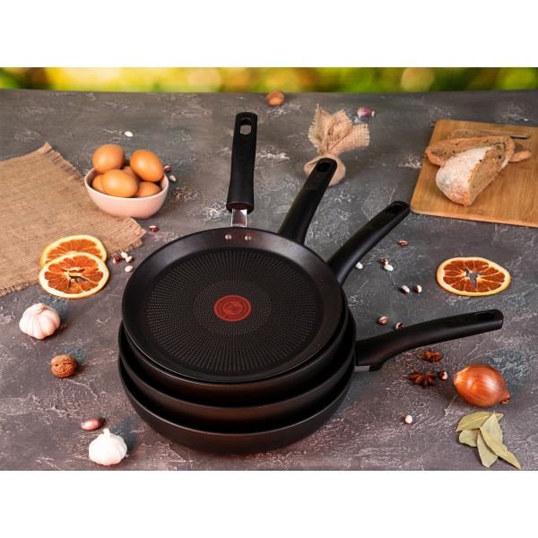Фото - Сковорода для млинців Tefal G2683872 Ultimate 25 см