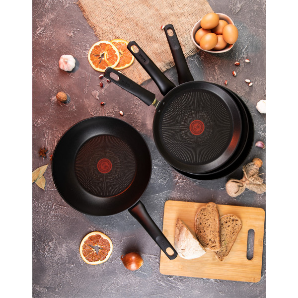 Фото - Сковорода для млинців Tefal G2683872 Ultimate 25 см