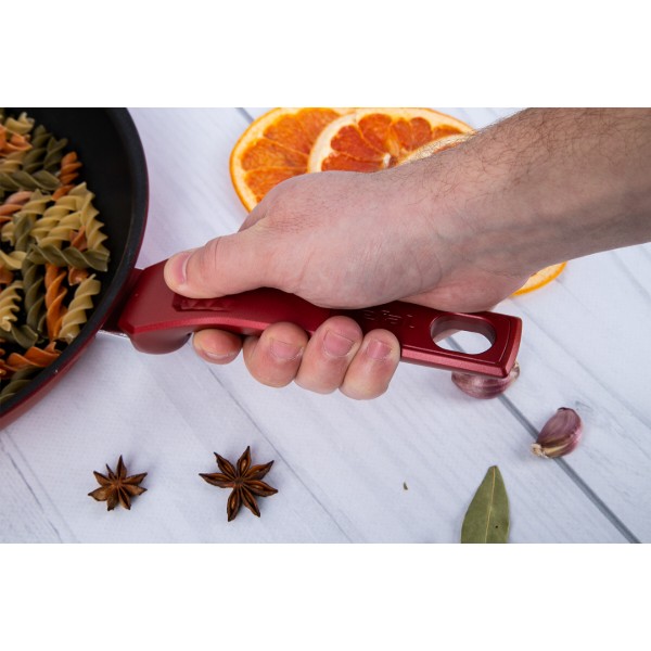 Фото - Сковорода універсальна Tefal G2730572 Daily Chef 26 см