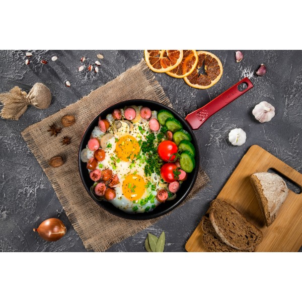 Фото - Сковорода універсальна Tefal G2730572 Daily Chef 26 см