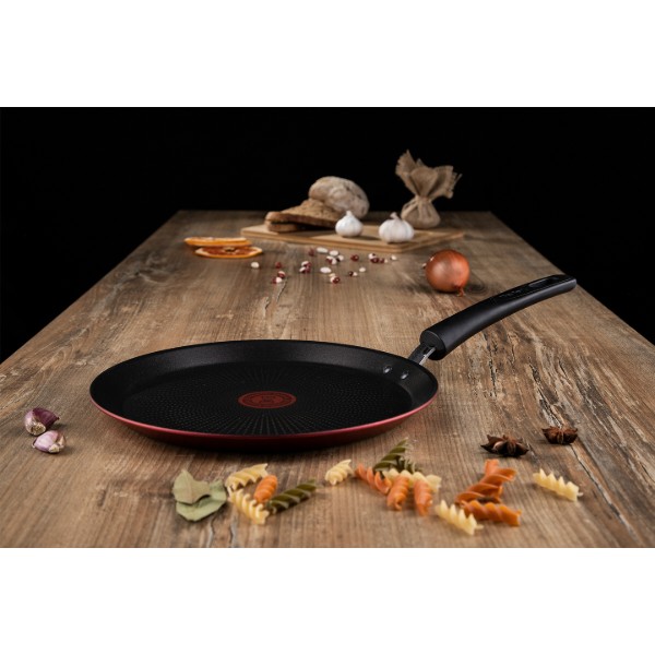 Фото - Сковорода для млинців Tefal G2733872 Daily Chef 25 см