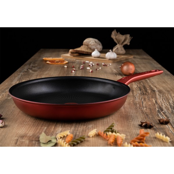 Фото - Сковорода універсальна Tefal G2730672 Daily Chef 28 см