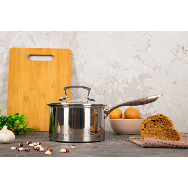 Фото - Ківш Krauzer Graphite 1.8 л 16 см (78310)