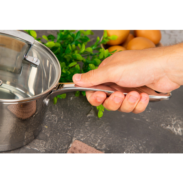 Фото - Ківш Krauzer Graphite 1.8 л 16 см (78310)