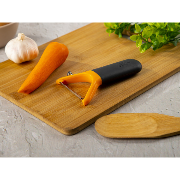 Фото - Овочечистка Joseph Joseph для чищення жульен/цедра 10110