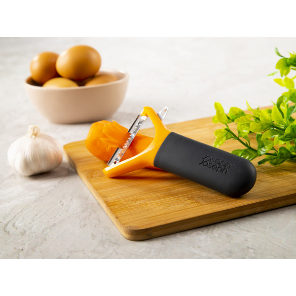 Фото - Овочечистка Joseph Joseph для чищення жульен/цедра 10110