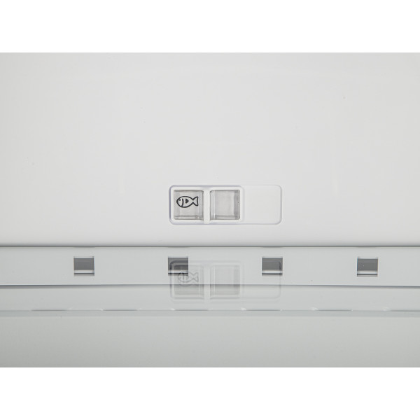 Фото - Холодильник Vestfrost CNF186WB