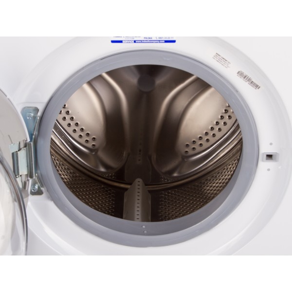 Фото - Стирально-сушильная машина Indesit IWDE 7105 B EU