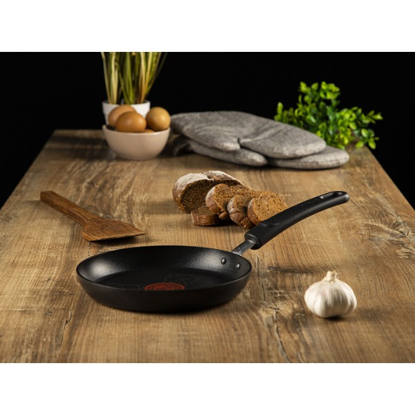 Фото - Сковорода для млинців Tefal E5140102 Chefclub 19 см