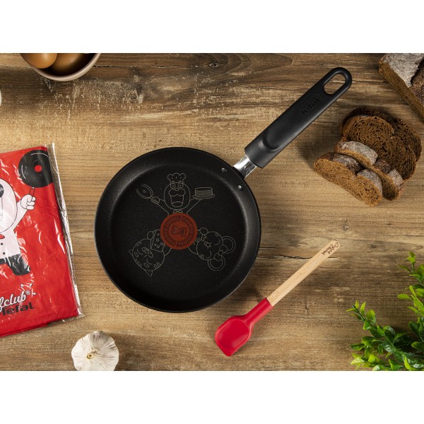 Фото - Набір Tefal Chef Club Сковорода для млинців 19 см, лопатка, фартух